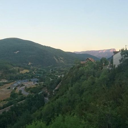 Вилла Casa Melitona Кастьельо-де-Хака Экстерьер фото